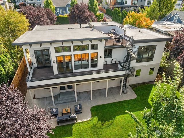 6515 106th Avenue NE, Kirkland, WA 98033
