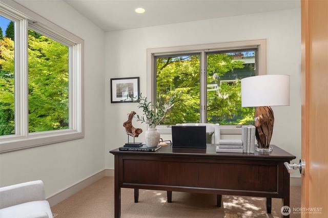 6515 106th Avenue NE, Kirkland, WA 98033