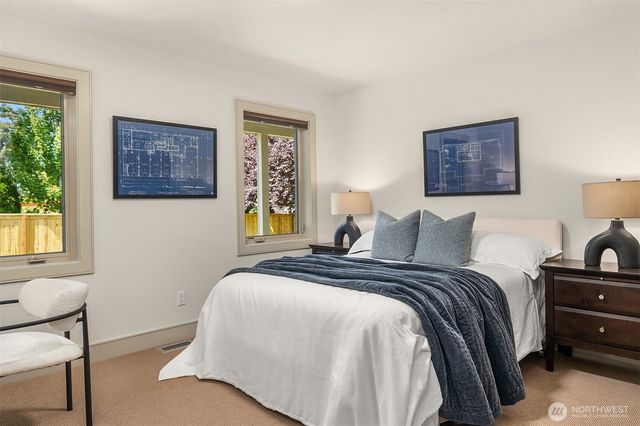 6515 106th Avenue NE, Kirkland, WA 98033