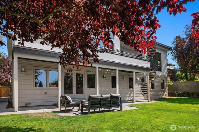 6515 106th Avenue NE, Kirkland, WA 98033