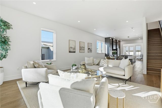 104 Pearl Street, Savannah, GA 31405