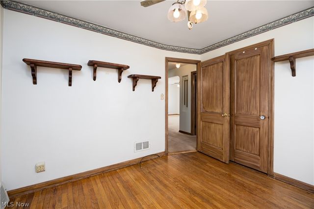 5276 W 48th Street, Parma, OH 44134