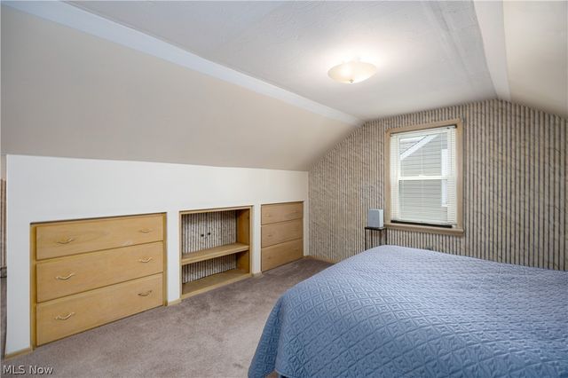 5276 W 48th Street, Parma, OH 44134