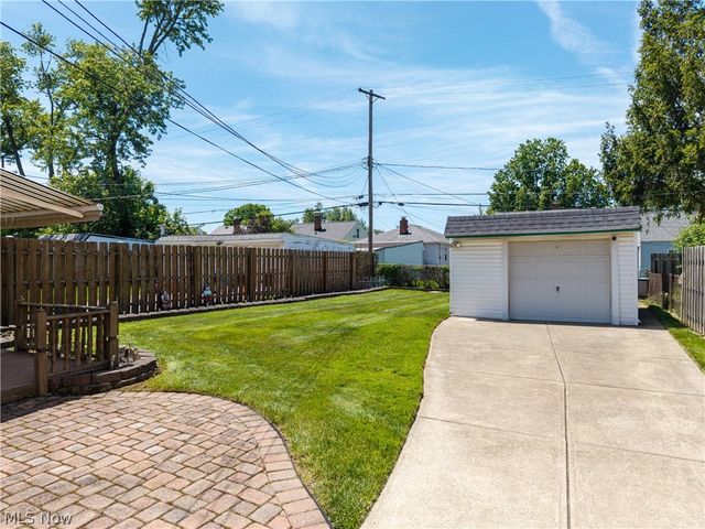 5276 W 48th Street, Parma, OH 44134