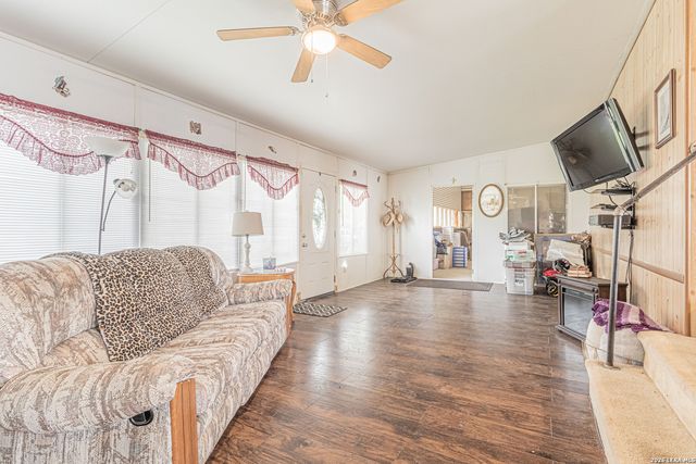 155 Vijil Loop, Cibolo, TX 78108