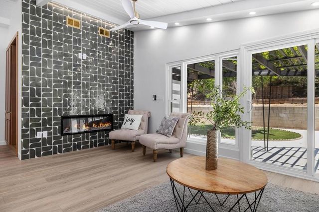 5556 Baja Dr, San Diego, CA 92115