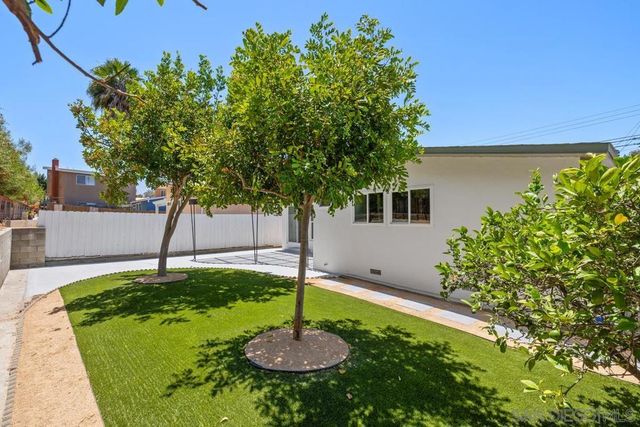 5556 Baja Dr, San Diego, CA 92115