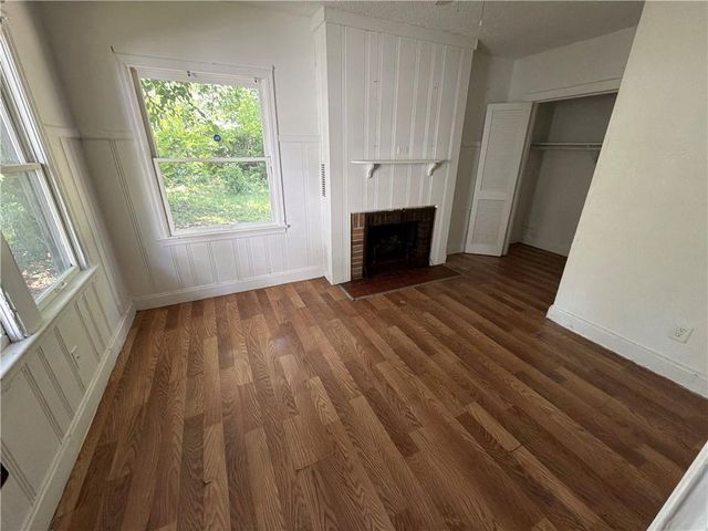 5705 Park Avenue, Kansas City, MO 64130