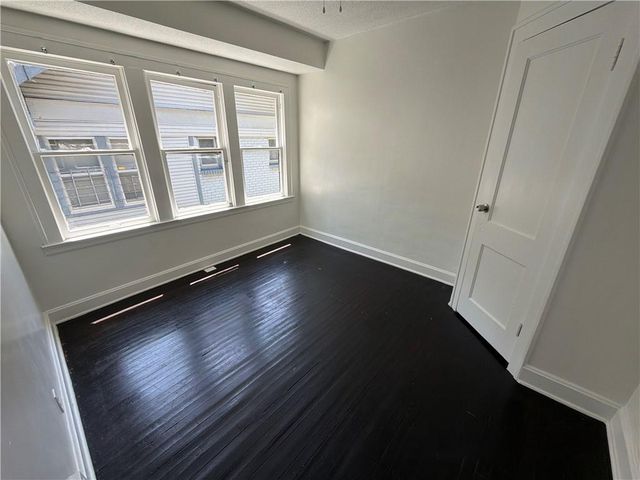 5705 Park Avenue, Kansas City, MO 64130