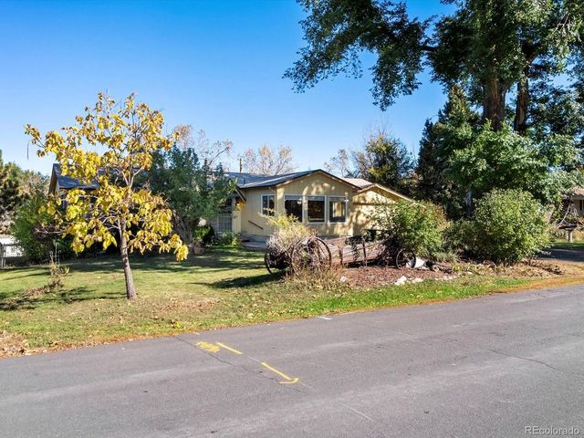 9815 W 37th Ave, Wheat Ridge, CO 80033