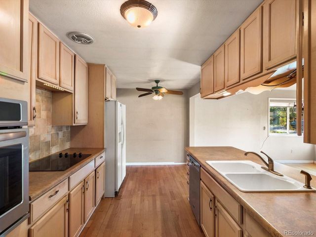 9815 W 37th Ave, Wheat Ridge, CO 80033