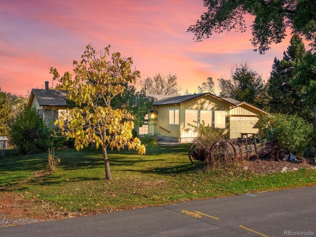 9815 W 37th Ave, Wheat Ridge, CO 80033