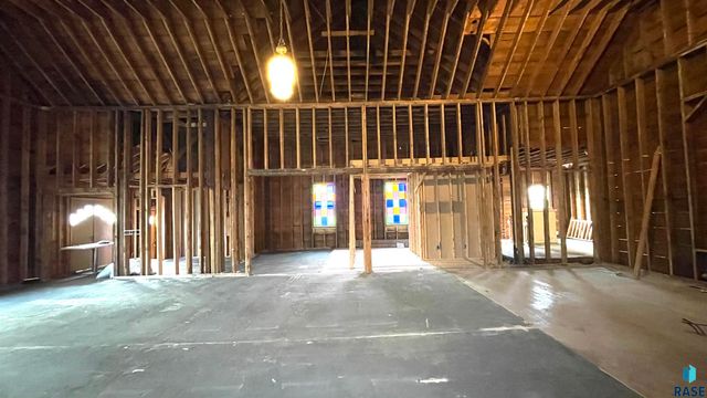 400 6th St Street, Hudson, SD 57034