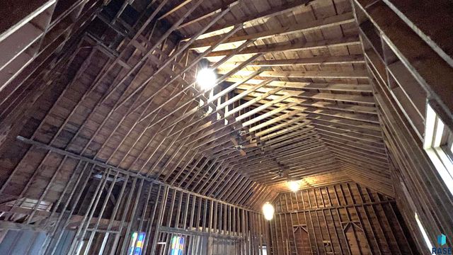 400 6th St Street, Hudson, SD 57034