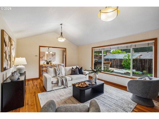 13825 Sw HART Rd, Beaverton, OR 97008