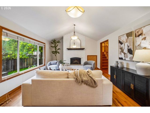 13825 Sw HART Rd, Beaverton, OR 97008