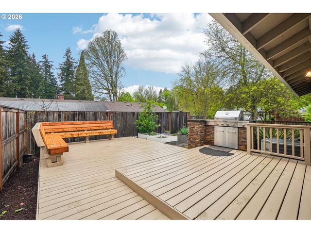 13825 Sw HART Rd, Beaverton, OR 97008