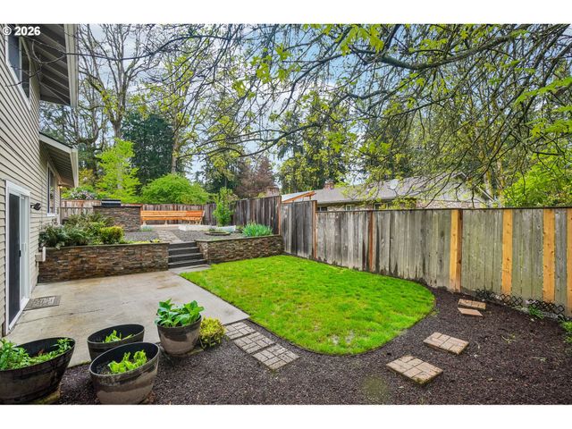 13825 Sw HART Rd, Beaverton, OR 97008