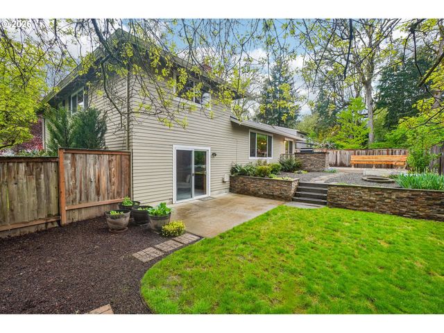 13825 Sw HART Rd, Beaverton, OR 97008