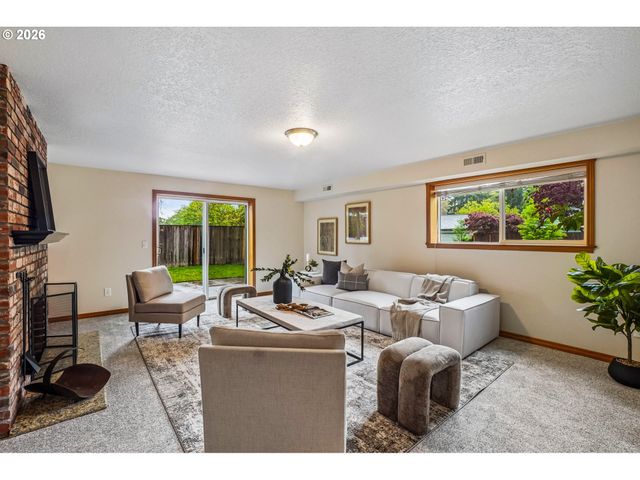 13825 Sw HART Rd, Beaverton, OR 97008