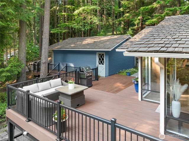 3718 130th Avenue NE, Bellevue, WA 98005
