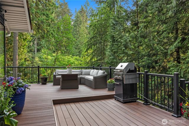 3718 130th Avenue NE, Bellevue, WA 98005