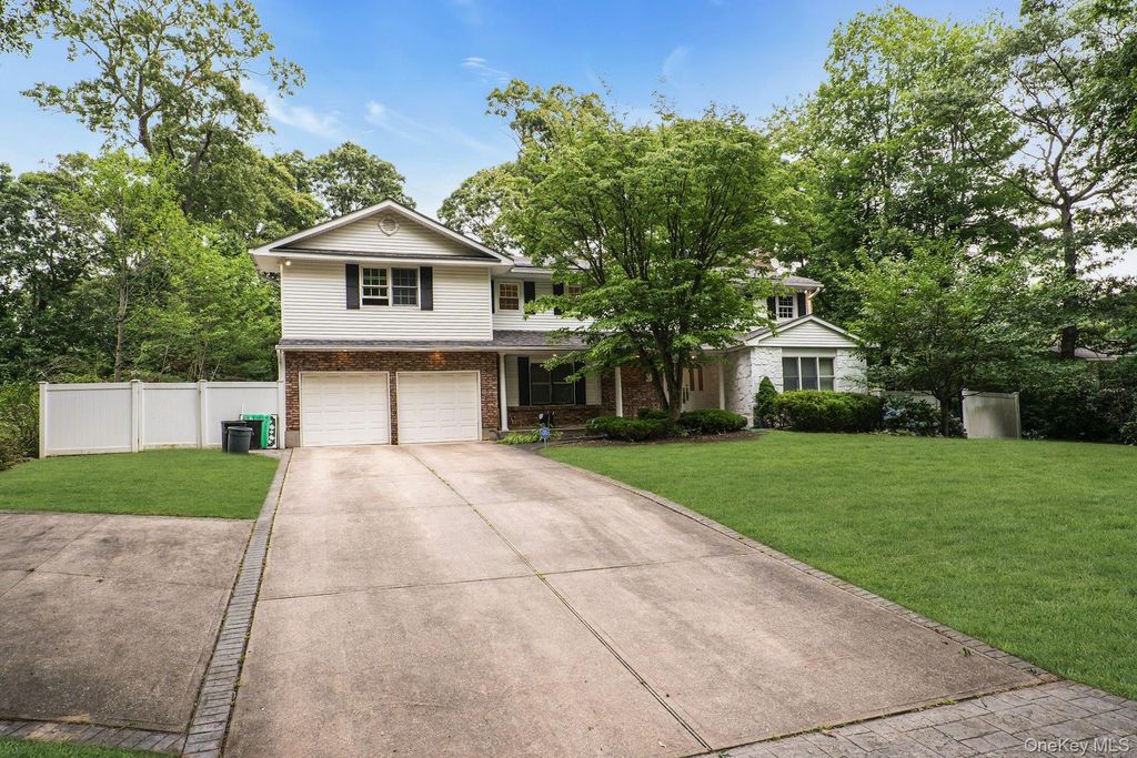 48 Colby Drive, Dix Hills, NY 11746 — photo 2
