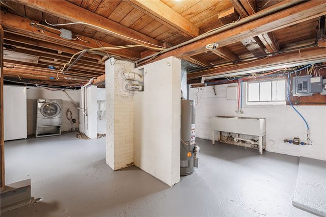 171 Mercer Avenue, Gates, NY 14606