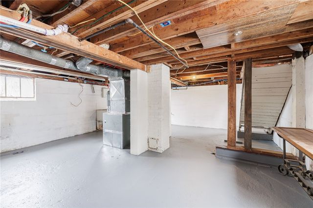 171 Mercer Avenue, Gates, NY 14606