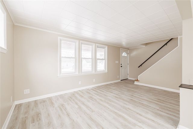 171 Mercer Avenue, Gates, NY 14606