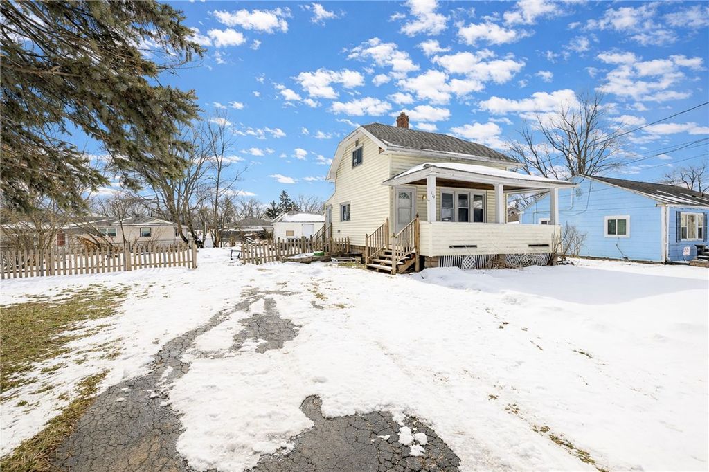 171 Mercer Avenue, Gates, NY 14606