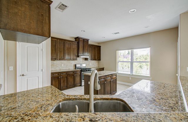406 Elm Lake Drive, Houston, TX 77336