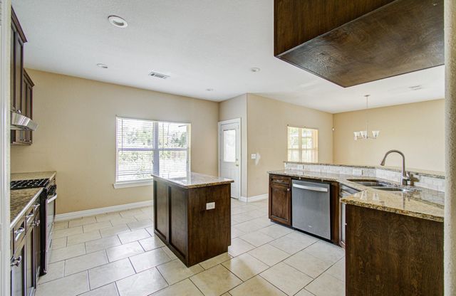 406 Elm Lake Drive, Houston, TX 77336