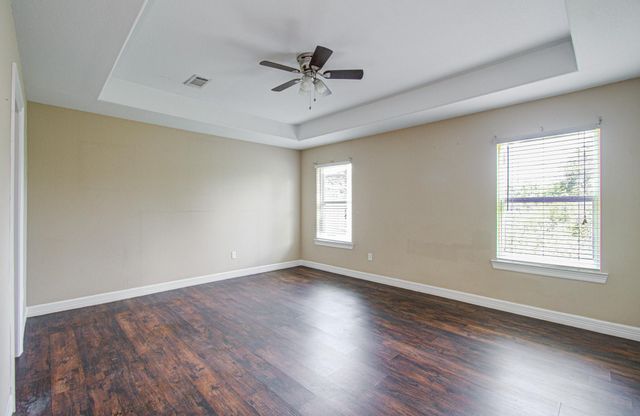 406 Elm Lake Drive, Houston, TX 77336