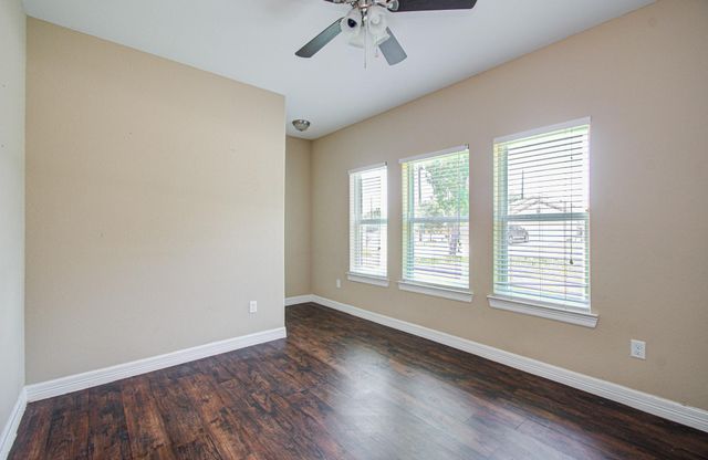406 Elm Lake Drive, Houston, TX 77336
