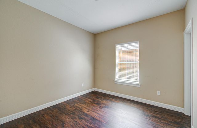 406 Elm Lake Drive, Houston, TX 77336