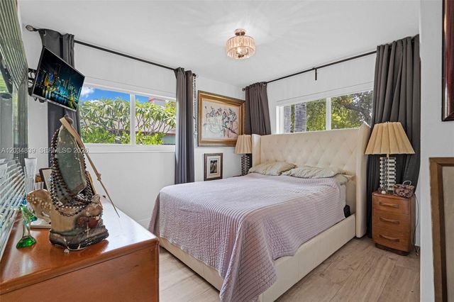 240 Nahkoda Drive, Miami Springs, FL 33166