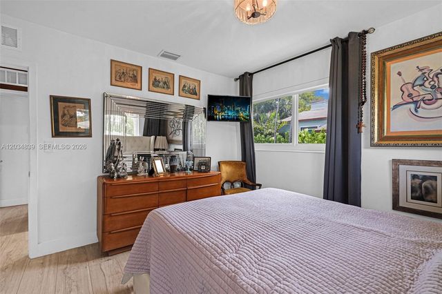 240 Nahkoda Drive, Miami Springs, FL 33166