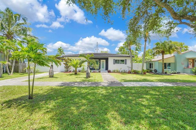240 Nahkoda Drive, Miami Springs, FL 33166
