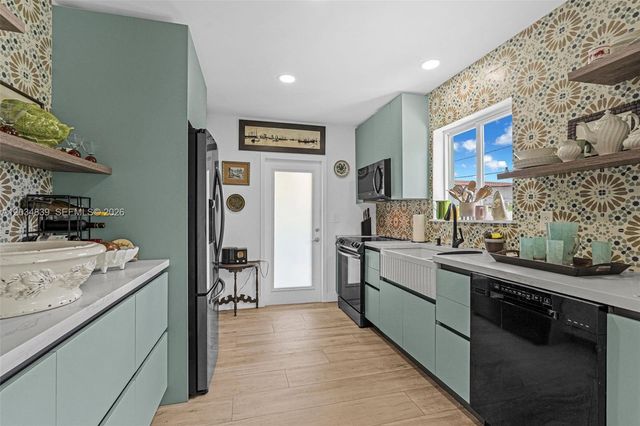 240 Nahkoda Drive, Miami Springs, FL 33166