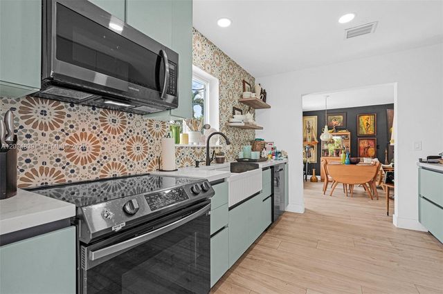 240 Nahkoda Drive, Miami Springs, FL 33166