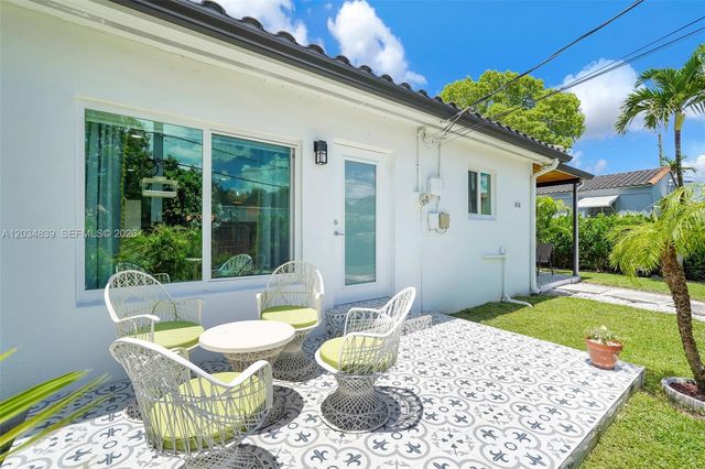 240 Nahkoda Drive, Miami Springs, FL 33166