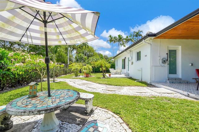 240 Nahkoda Drive, Miami Springs, FL 33166