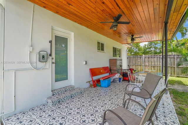 240 Nahkoda Drive, Miami Springs, FL 33166