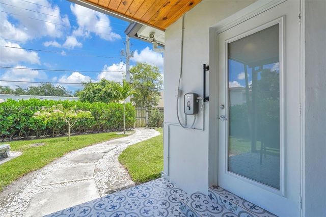 240 Nahkoda Drive, Miami Springs, FL 33166