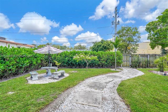 240 Nahkoda Drive, Miami Springs, FL 33166