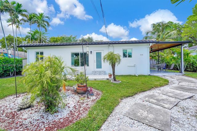 240 Nahkoda Drive, Miami Springs, FL 33166