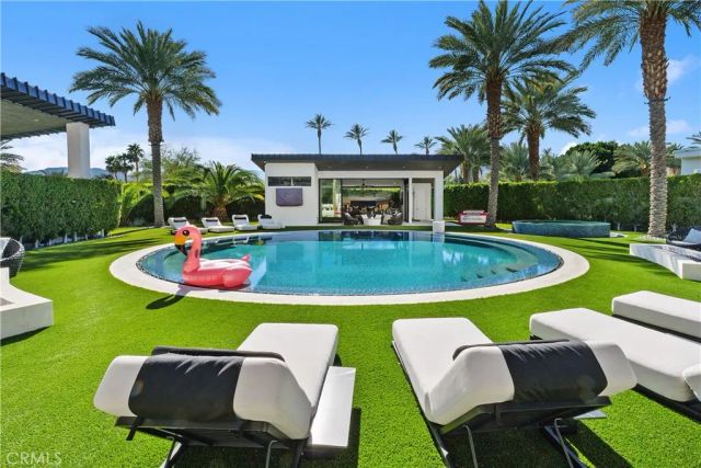 8 Makena Lane, Rancho Mirage, CA 92270