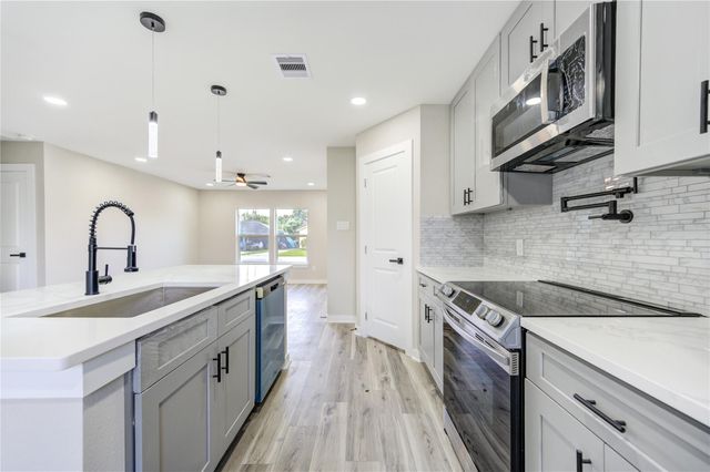 10413 Muscatine Street, Houston, TX 77029