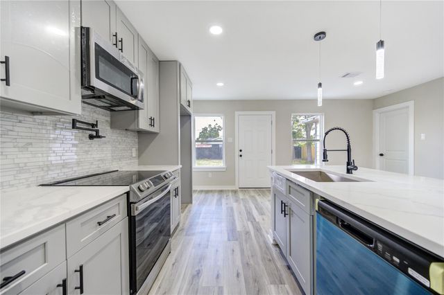 10413 Muscatine Street, Houston, TX 77029